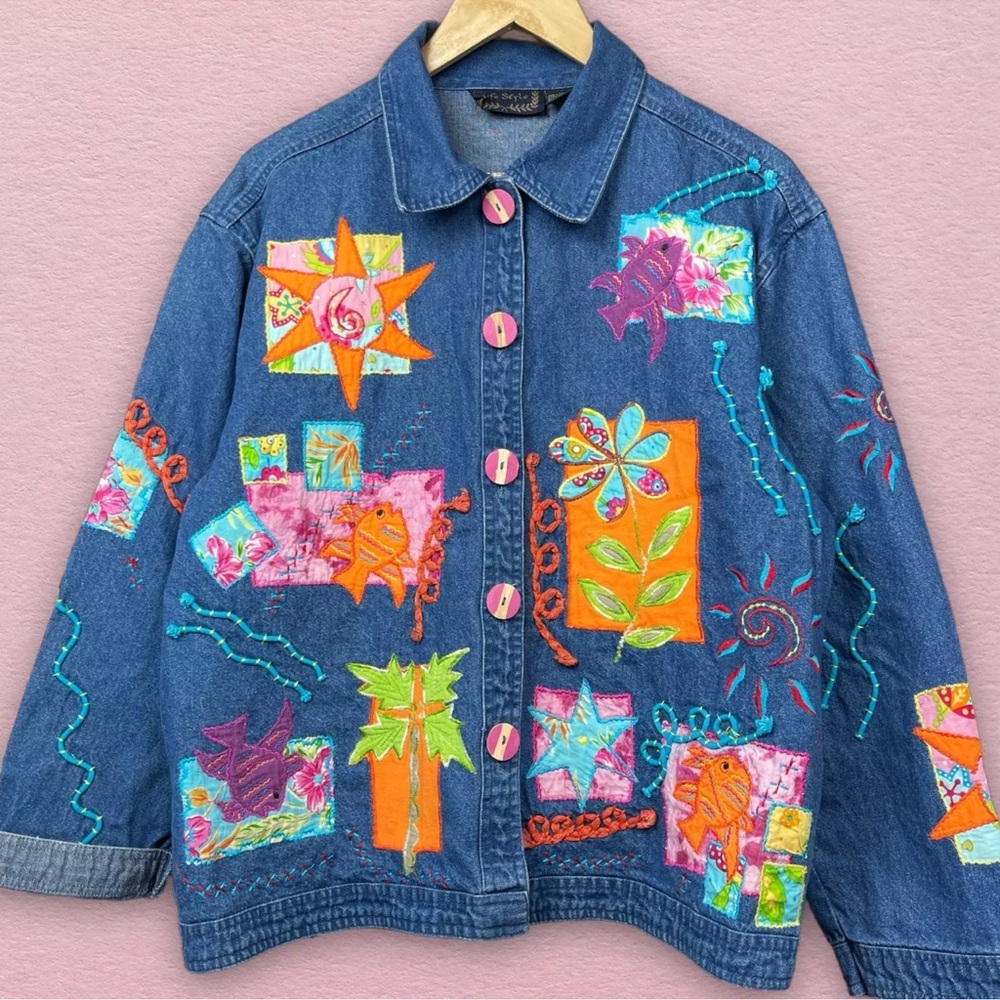 Vintage Artsy Embroidered 3D Popart Denim Jacket